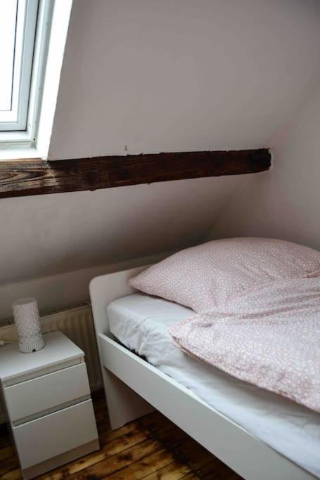 Schoene Dachgeschosswohnung Nahe Koeln المظهر الخارجي الصورة