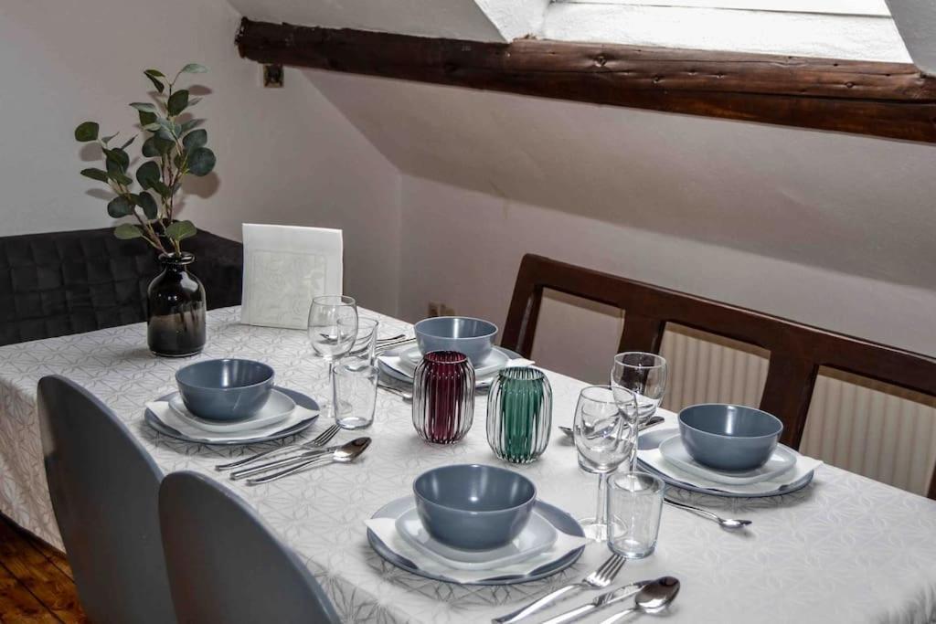 Schoene Dachgeschosswohnung Nahe Koeln المظهر الخارجي الصورة